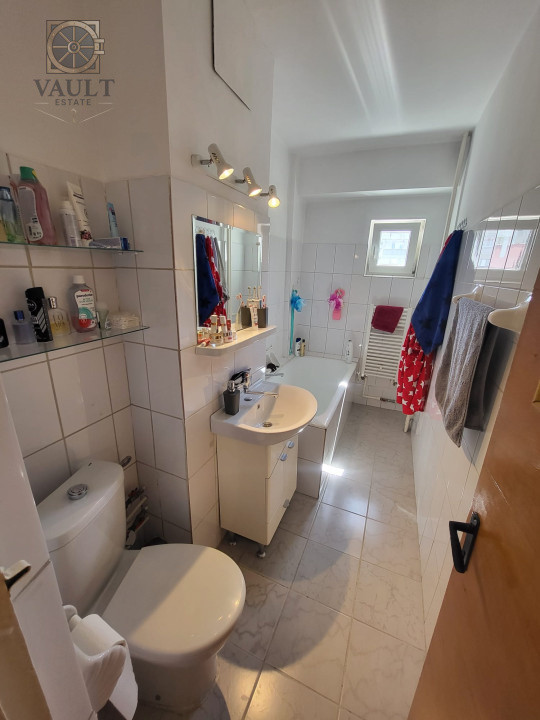 APARTAMENT 3 CAMERE-SEBASTIAN-PARC-HOL H-2 BAI-PARCARE-REABILITAT