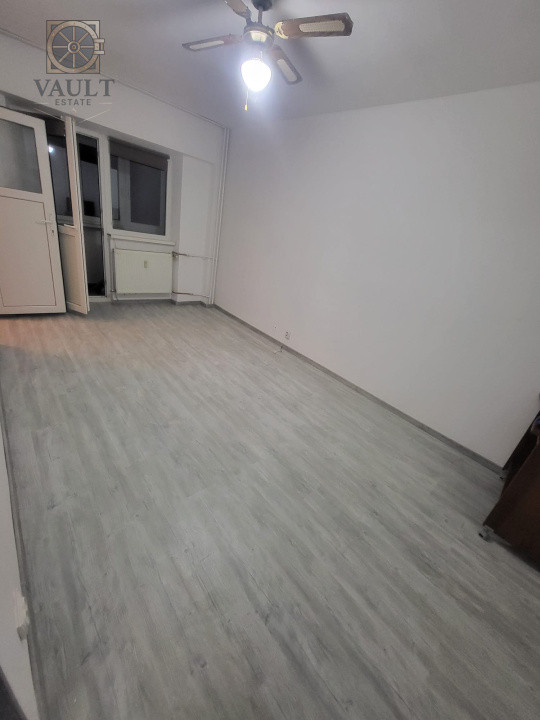 GARSONIERA-TRAFIC GREU-NASAUD-BLOC MIXT-REABILITAT-ETAJ 4/8